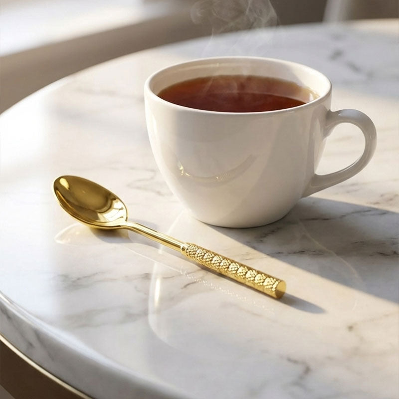 Elegant golden tea spoons with premium finish. Perfect for tea, coffee, dessert and gifting - 6 PCS