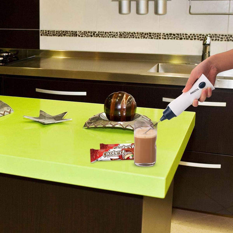 Electric Rechargeable Egg & Coffee Beater – USB Handheld Milk Frother & Mini Mixer