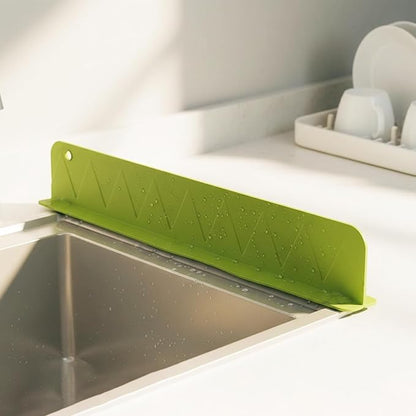 Silicone Sink Splash Guard – Anti-Splash Water Barrier for Kitchen Sink