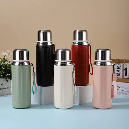 Stainless Steel Vacuum Flask 750ml – Leak-Proof Thermos Bottle for Hot & Cold Drinks